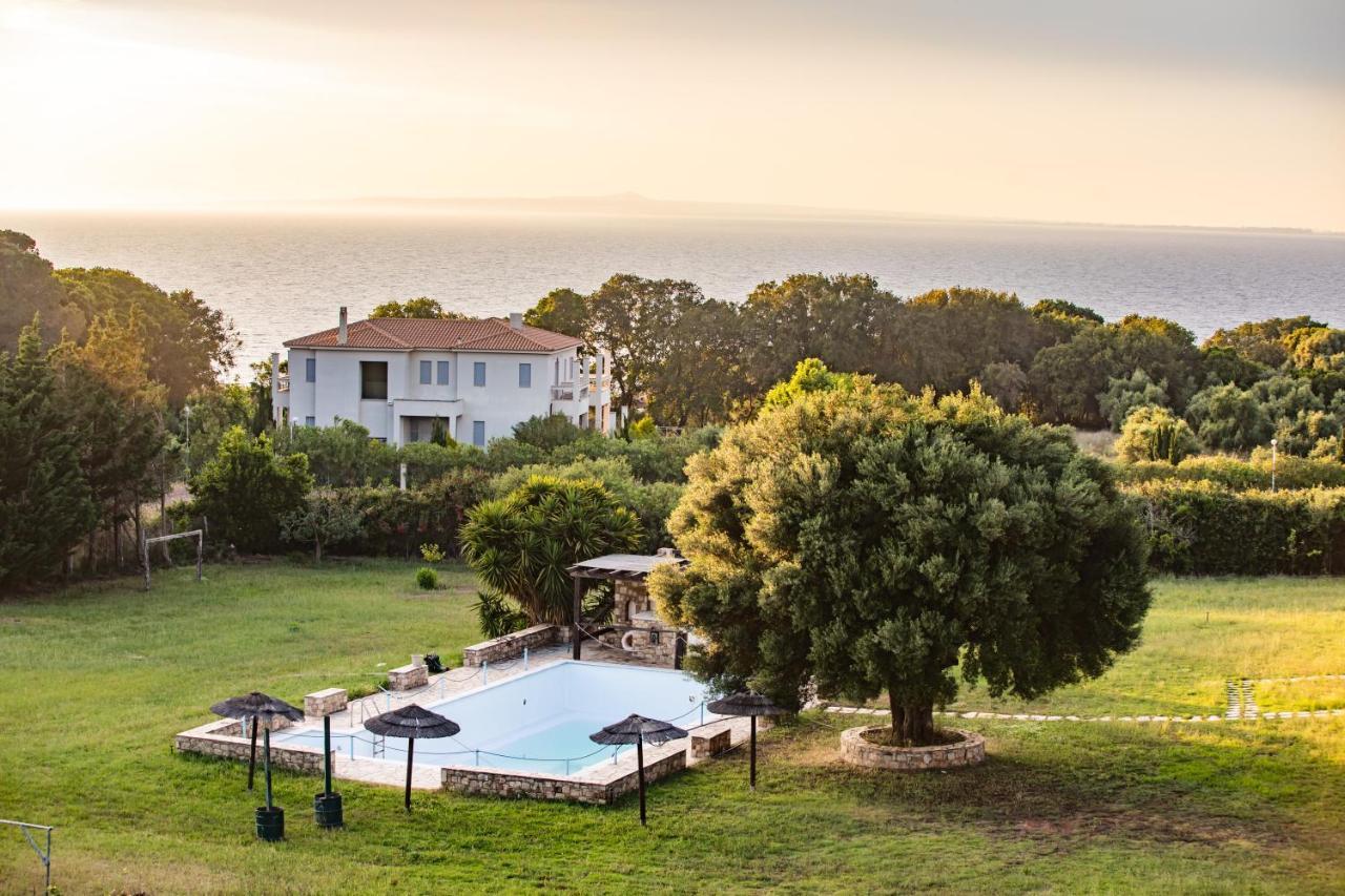 Villa Georgina B&B 卡塔科隆 外观 照片