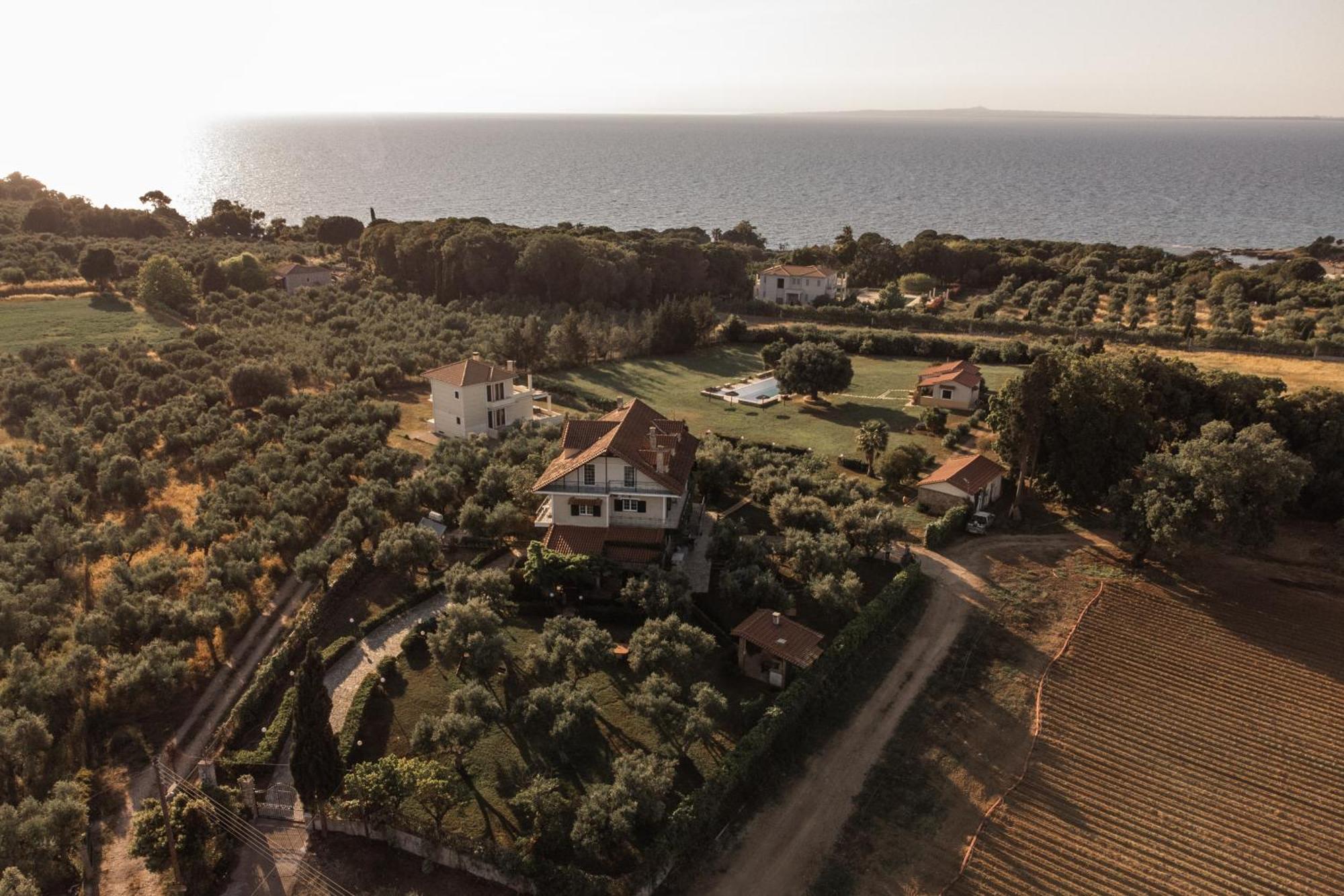 Villa Georgina B&B 卡塔科隆 外观 照片